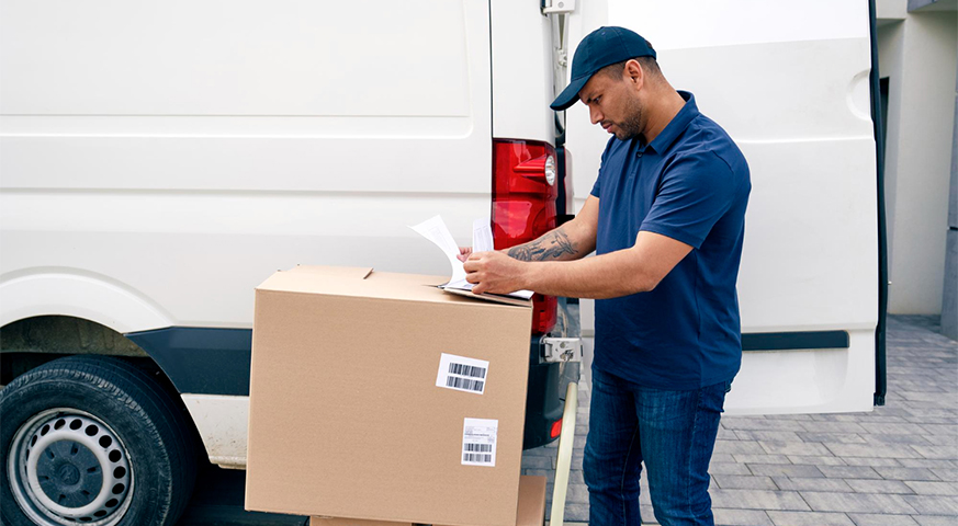 PARCEL DELIVERY SERVICES IN VANCOUVER